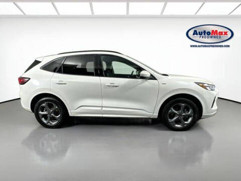 2024 Ford Escape Hybrid ST-Line Select