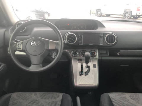 2015 Scion xB