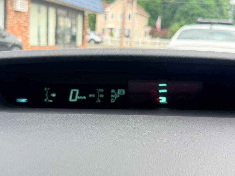 2011 Toyota Prius Two