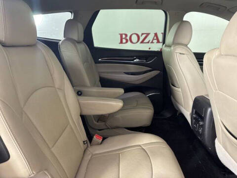 2021 Buick Enclave Essence