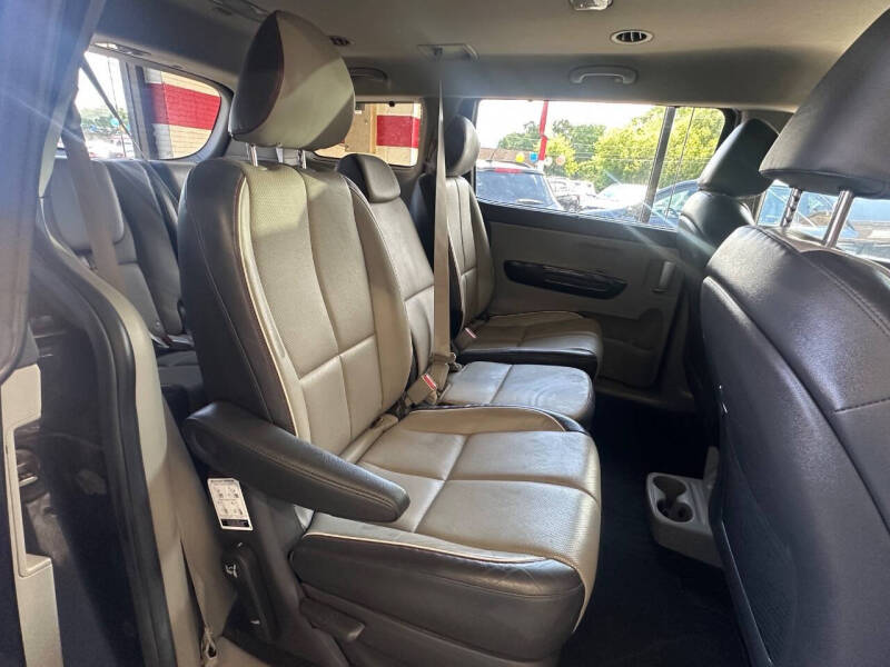2016 Kia Sedona EX