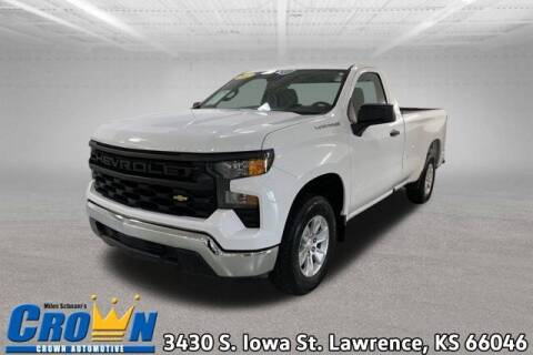 2022 Chevrolet Silverado 1500 for sale at Crown Automotive of Lawrence Kansas in Lawrence KS