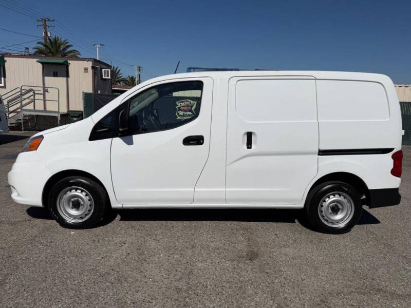 2021 Nissan NV200