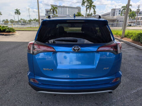 2017 Toyota RAV4 XLE