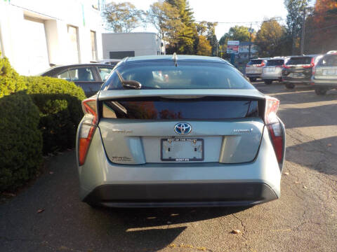 2016 Toyota Prius Two