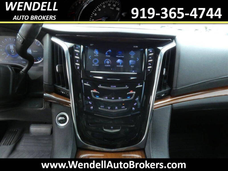 2017 Cadillac Escalade Luxury