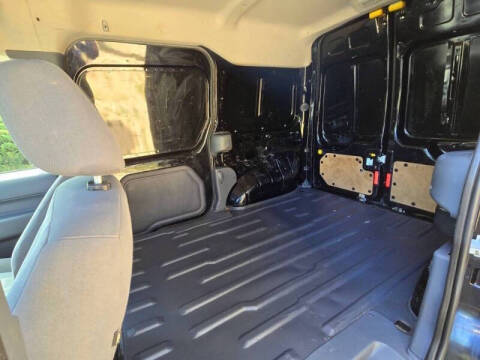 2013 Ford Transit Connect for sale at CLEAR CHOICE AUTOMOTIVE in Milwaukie OR