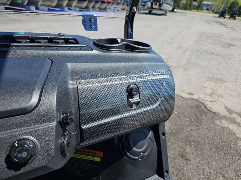 2024 Evolution Maverick 4