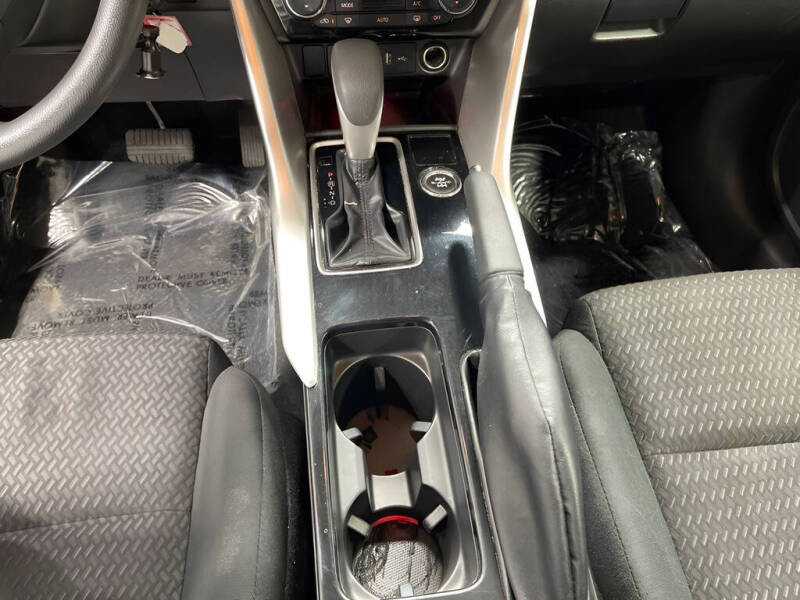 2019 Mitsubishi Eclipse Cross ES
