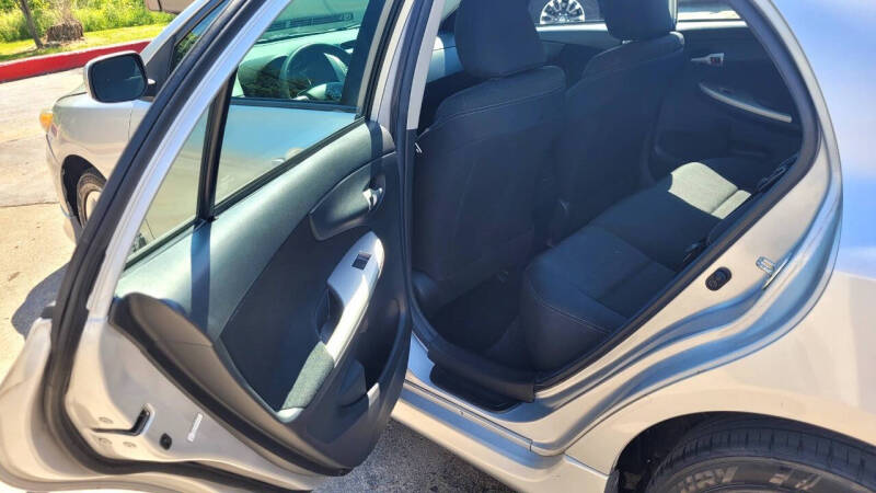 2012 Toyota Corolla LE