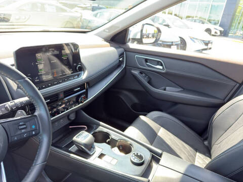2021 Nissan Rogue Platinum