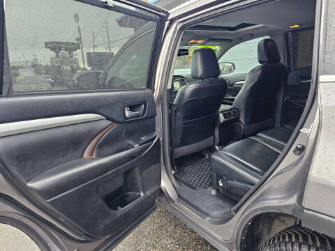 2016 Toyota Highlander XLE