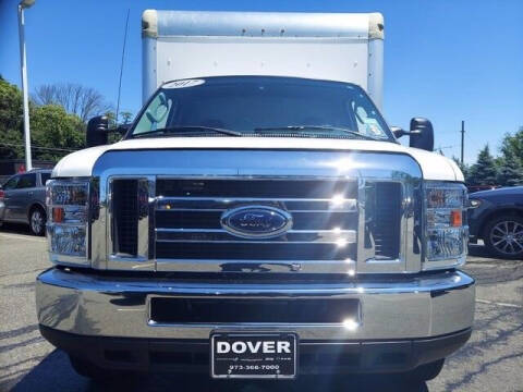 2017 Ford E-Series Chassis