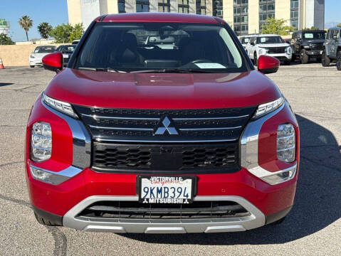 2023 Mitsubishi Outlander SE