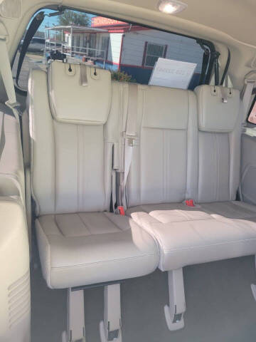 2016 Lincoln Navigator Select