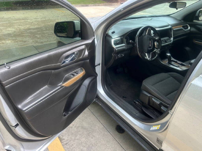 2019 GMC Acadia SLE-1