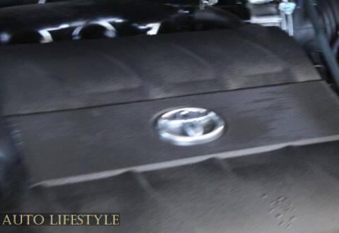 2013 Toyota Sienna SE 8-Passenger