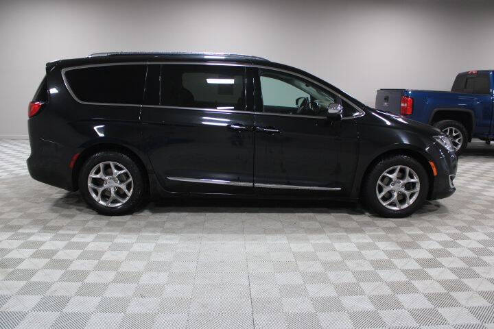 2018 Chrysler Pacifica Limited