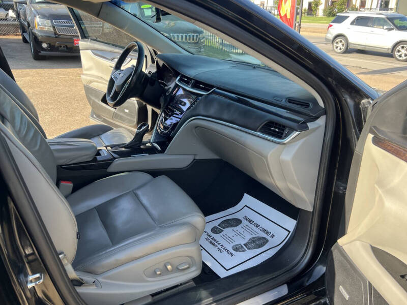 2016 Cadillac XTS Luxury