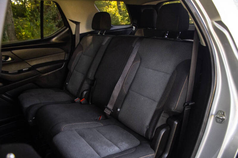 2020 Chevrolet Traverse LS