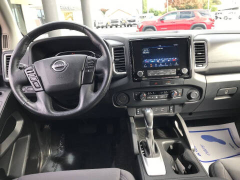 2022 Nissan Frontier SV