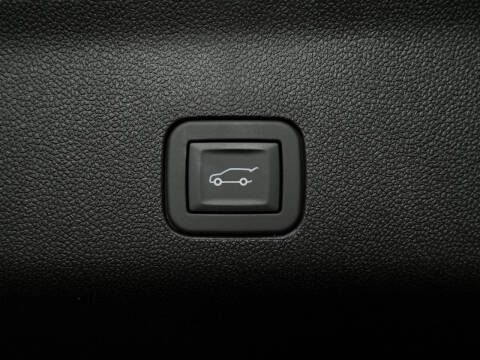 2025 GMC Yukon Denali Ultimate