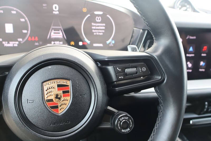 2024 Porsche Cayenne Coupe