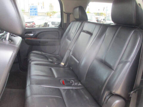 2013 GMC Yukon XL SLT