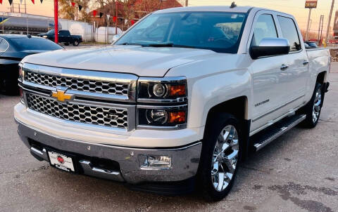 2014 Chevrolet Silverado 1500 for sale at MIDWEST MOTORSPORTS in Rock Island IL