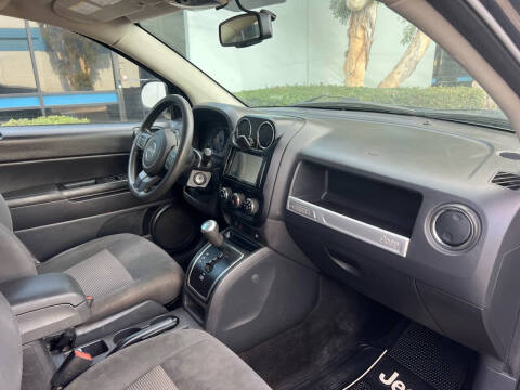 2016 Jeep Compass Sport