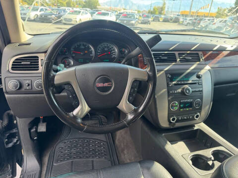 2013 GMC Yukon XL SLT