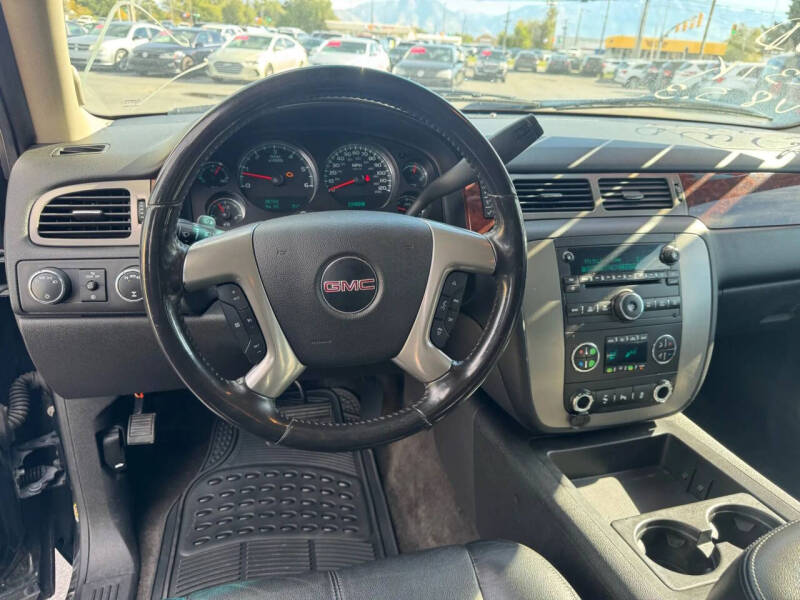 2013 GMC Yukon XL SLT