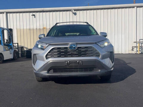 2022 Toyota RAV4 Hybrid XLE