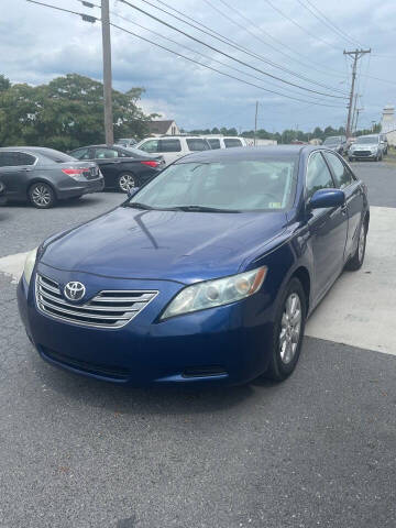 2007 Toyota Camry Hybrid for sale at Village Auto Center INC in Harrisonburg VA