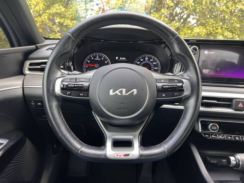 2022 Kia K5 GT-Line