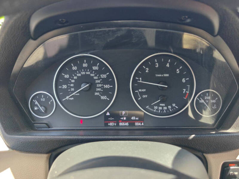 2017 BMW 3 Series 320i