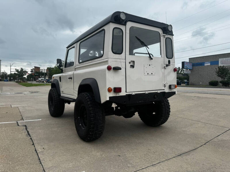 1986 Land Rover Defender