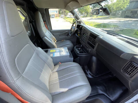 2018 Chevrolet Express 2500