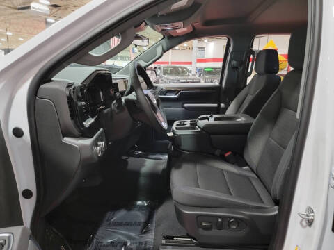 2026 GMC Sierra 1500 Elevation Standard