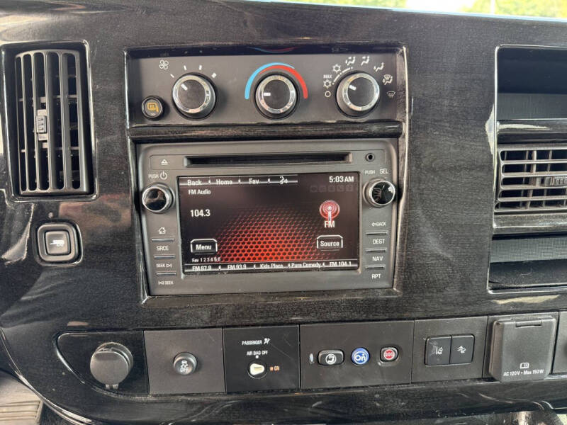 2019 GMC Savana 2500