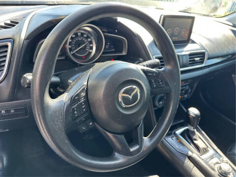 2015 Mazda MAZDA3