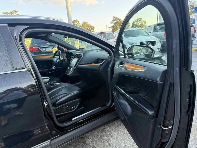 2016 Lincoln MKC Reserve