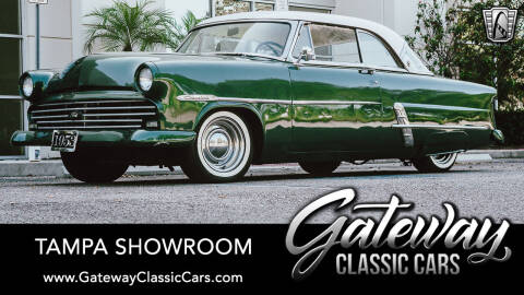 1953 Ford Crestline