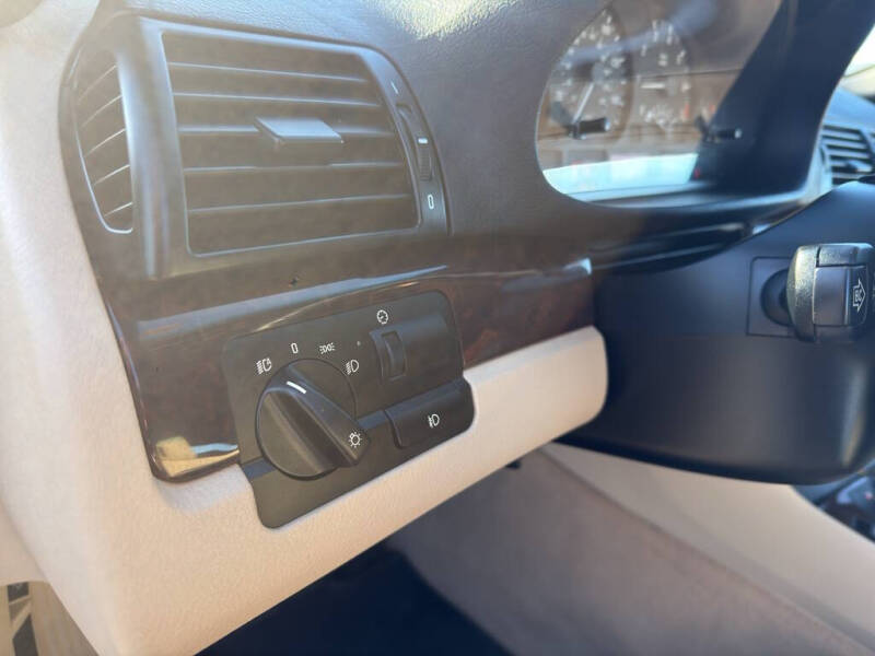 2006 BMW 3 Series 325Ci