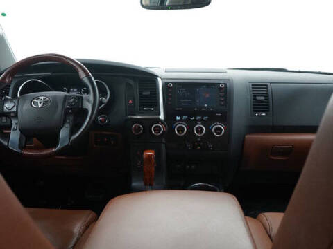 2022 Toyota Sequoia Platinum