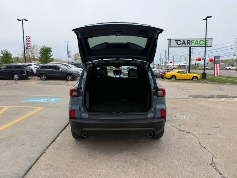 2025 Ford Escape ST-Line Select