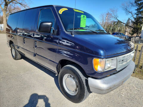 2001 Ford E-Series for sale at Kachar's Used Cars Inc in Monroe MI