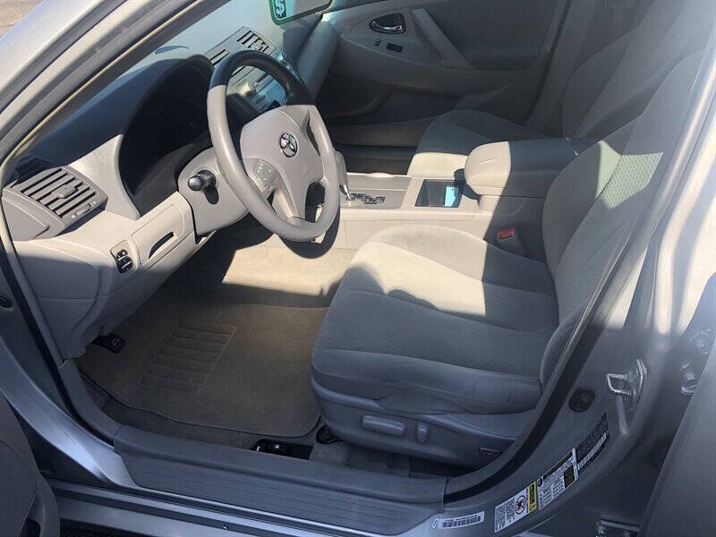 2009 Toyota Camry LE