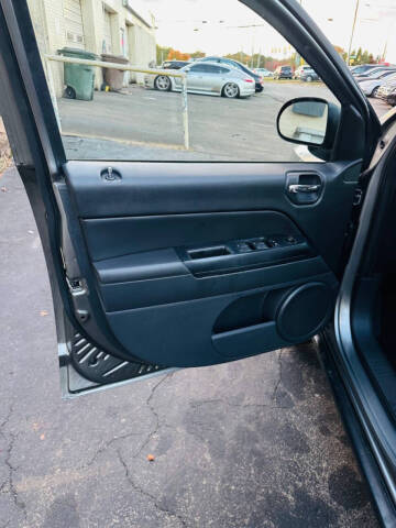 2012 Jeep Compass Sport