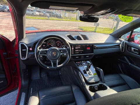 2021 Porsche Cayenne